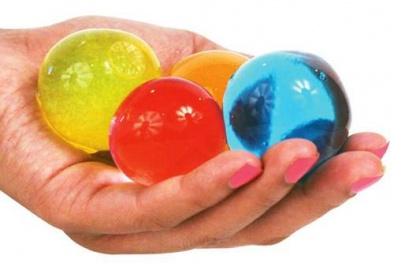 Đồ chơi trẻ em độc hại xâm chiến làng quê